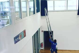 GLASKLAR Gebäudereinigung im Einsatz