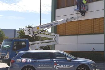 Fassadenreinigung durch die Firma GLASKLAR Gebäudereinigung