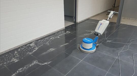 GLASKLAR Gebäudereinigung im Einsatz