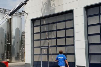 Fassadenreinigung durch die Firma GLASKLAR Gebäudereinigung