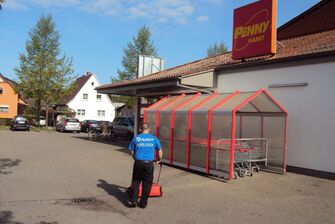 Steinreinigung durch die Firma GLASKLAR Gebäudereinigung