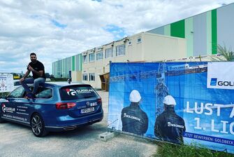 Container-Reinigung durch die Firma GLASKLAR Gebäudereinigung